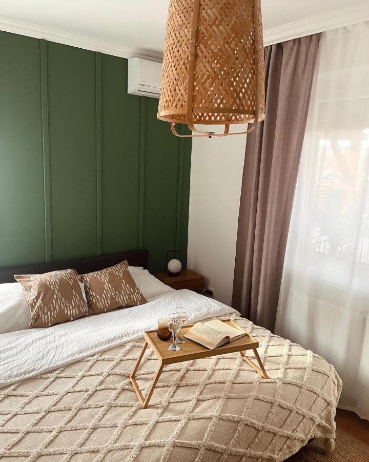 Golyafeszek Vendeghaz Bed & Breakfast Egerszalok Luaran gambar